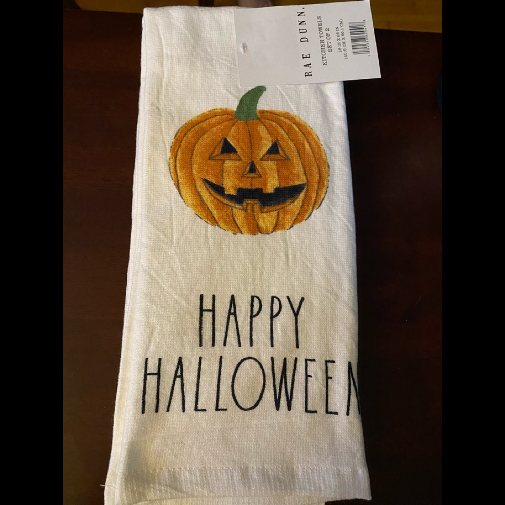 NWT Rae Dunn Halloween Kitchen Towels 🎃